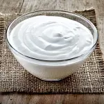 Frullatore ad immersione per montare la panna